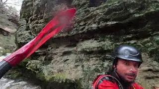 Whitewater Kayaking on the Wingecarribee River, NSW at 1.29m 15-08-2020