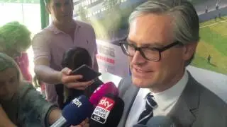 Alexander Otto schw&auml;rmt vom HSV-Campus