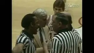 Bobby Knight throws a chair High Quality 10 32 46