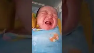 bayi nangis lucu gemes
