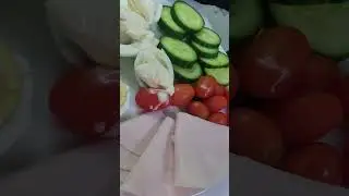 Breakfast idea: boiled eggs, 3 turkey slices, cucumber, tomatoes, and mayonnaise. #divinelyclassic