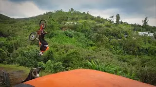 Backflip en Sur Ron !?