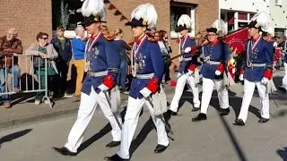Schützenfest in Gustorf 2015 [Großer Festzug zum Festzelt] am Sonntag