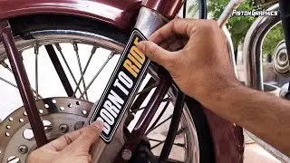 Установка декоративной наклейки на мотоцикл Piston Graphics | Бренд автомобильных наклеек Piston Graphics
