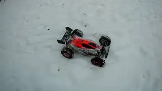 Tamiya DF02 on snow