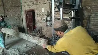 Labour working on Saw Mill in Pakistan