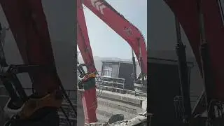 pedestal rock breaker booms system