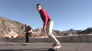 Настоящий даунхил на рипстике Razor RipSurf! Сёрфинг на двухколёсном скейте в горах!
