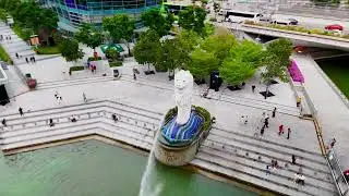 The iconic Merlion statue in Marina Bay