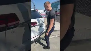 VW's Hands Free Lift Gate