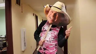 Kenny Chesney Debuts The Wolf's Taste of Country Tank Tops