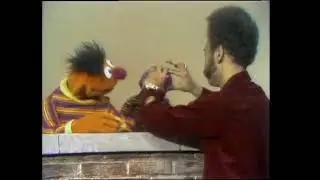 Sesame Street- Ernie Makes a Friend