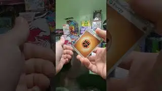 Pokemon Mega Evolutions Rip rev Toxicroak & Naclstack, Holo Yveltal