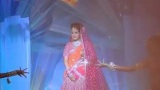 ROYAL BRIDE AND GROOM ENTRY | MANTRA CHANT | DANCESMITH | Live Performance | Shanqh Luxury Events