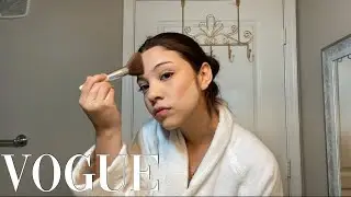 i pretend to be on Vogue beauty secrets :)