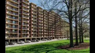 1300 Army Navy Dr 102,  Arlington, VA 22202 - Audrey Shay Helping McLean Home Sellers Since 1989