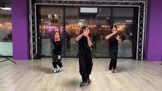 REPETITIE 'Vanavond Dans Ik Voor Een Ander' | Club Mumego x Global Dance Centre