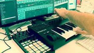 Midi Mapping Native Instruments TRK-01 with Komplete Kontrol A25 and Kontrol F1