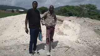Amazing way of making lime. Hivi ndivyo chokaa inatengenezwa