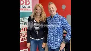 Dr. Lisa Federle - Auf krummen Wegen geradeaus - Der BB RADIO Mitternachtstalk Podcast