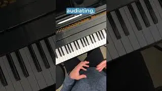 Большая или малая септаккорда? Тренируйте слух, чтобы различать! 🎵 #шорты #уроки игры на фортепиано