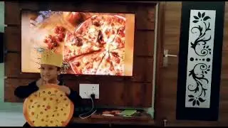 TALKING PIZZA VS JUMPING PIZZA WITH LITTLE VIVAAN | FANCY DRESS | DRAMA 😻🥳🍕🤩