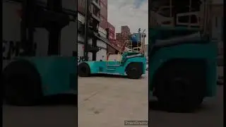 sideloader and reachstacker...