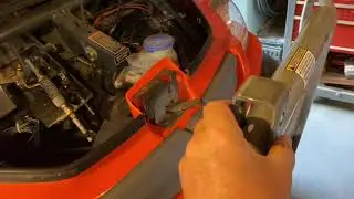 Kubota RTV900 - Install and test MXT100 micro mobile radio.