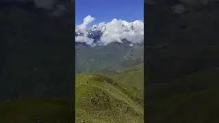 Hiking Yunga Cruz