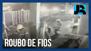 Quadrilha rouba quase R$ 1 milhão em fios de cobre de companhia de energia de Porto Alegre (RS)