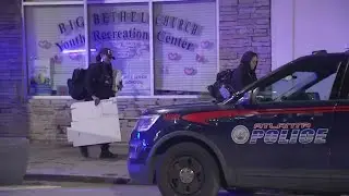 Police: 1 dead, 1 hurt after shooting at apartment on Auburn Ave.