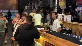 Tempat Hiburan Di Bali - Mini Market Jadi Bar