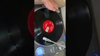 Numark TTX USB Turntable / DJ Tech DDM2000USB Mixer / Mackie Hr824mk2 Monitor Speaker Demo.
