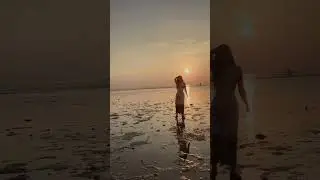 #Non #yoonmyatthu  #SuSu #myanmarmusic  #myanmargirl  #flying #fly #musicmashup #love #explore