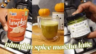 PUMPKIN SPICE MATCHA LATTE 🍵 homemade simple recipe #shorts