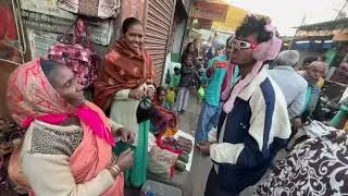 PUBLIC PLACE FUNNY DANCE VIDEO || ❤️ IN PRANK 😂🕺 @roshan_karmali 