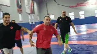 Başkanı Taha AKGÜL; 2025 'in son günü Sarıyer Mersinli Ahmet KİREÇÇİ Kamp/ Grekoromencileri ziyareti