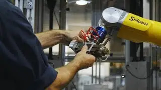 CRFM: Cellule Robotis&eacute;e Flexible & Mobile (FR)