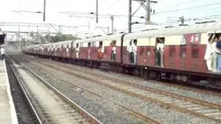12 CAR DC EMU - MUMBAI SUBURBAN TOWARDS CSTM
