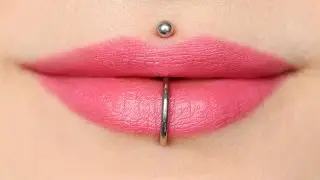 Przekłucie wargi ★ Lip piercing ★ Red Lipstick Monster ★