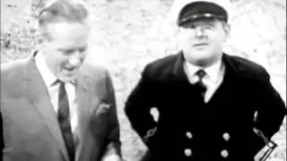 Benny Hill - Scuttle Airline