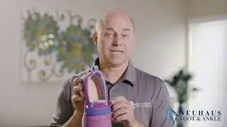 Who should wear a diabetic shoe?