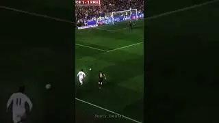 Is this Bale's best career goal? #football#bale#garethbale#realmadrid