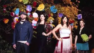 Pistolera - Un Momento (Audio)