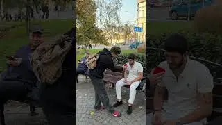 Завидует #юмор #прикол #prank #парфюмдлямужчин #сваты6 #automobile #смехпродлеваетжизнь #пранк