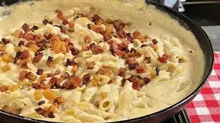 Macarrão ao Molho Branco com Bacon | Receita de Restaurante em Minutos!