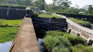DAM KALI GENDOL Sungai Lereng selatan Gunung Merapi Sleman JOGJA Pemandangan alam indah Sejuk Tenang