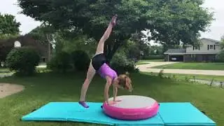 Factory direct sale mini air track tumbling toy pink airspots gymnastics game