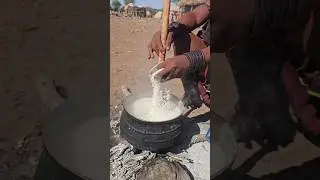 How do tribals make milk pudding #shortvideo