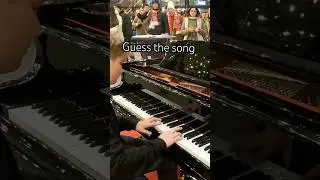 Do you know this song? #streetpiano #pianoinpublic
